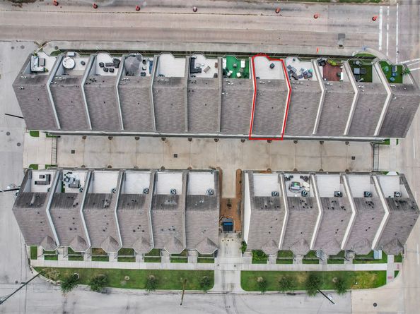 2020 Mcgowen Street 8E, Houston TX 77004