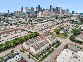 2020 Mcgowen Street 8E, Houston TX 77004