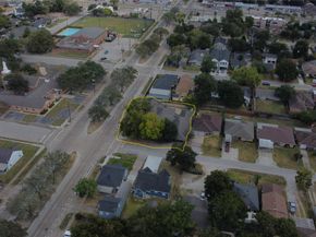 4718 Averill Street, Houston TX 77009