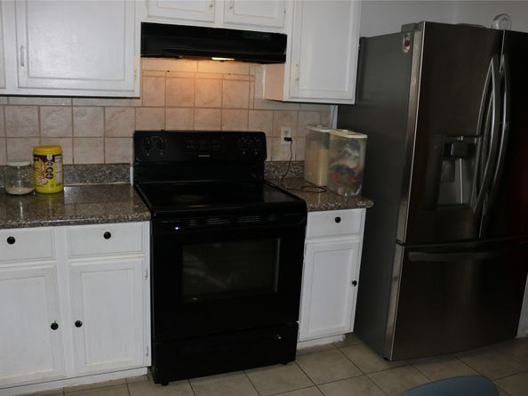 8722 Beau Monde Drive, Houston TX 77099