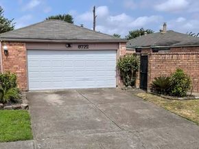 8722 Beau Monde Drive, Houston TX 77099