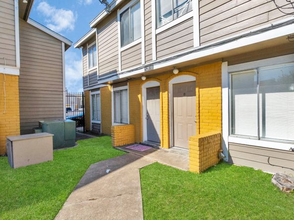 12618 Ashford Meadow A,B,C,D Drive, Houston TX 77082