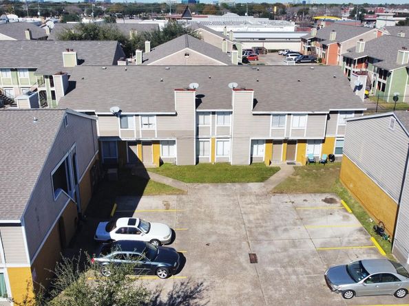 12618 Ashford Meadow A,B,C,D Drive, Houston TX 77082