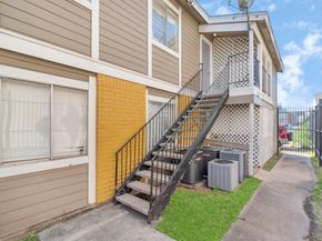 12618 Ashford Meadow A,B,C,D Drive, Houston TX 77082