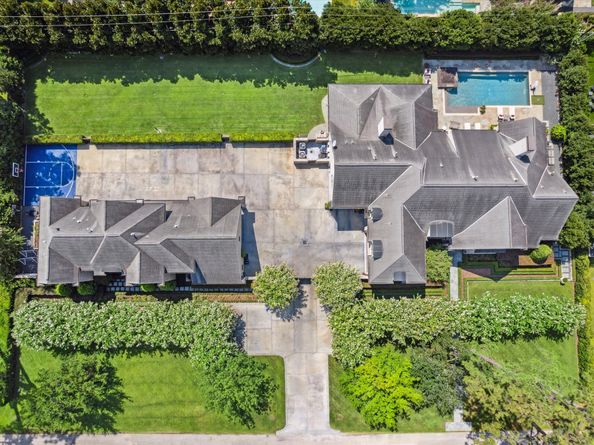 601 Lindenwood Drive, Houston TX 77024