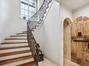 601 Lindenwood Drive, Houston TX 77024