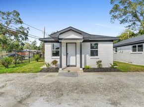4116-4120 Linn Street 110, Houston TX 77026