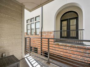 4819 Caroline Street 102, Houston TX 77004