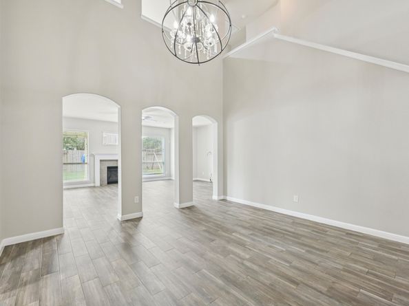 9950 Valance Way, Conroe TX 77385