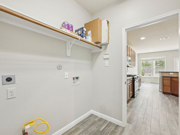 9950 Valance Way, Conroe TX 77385