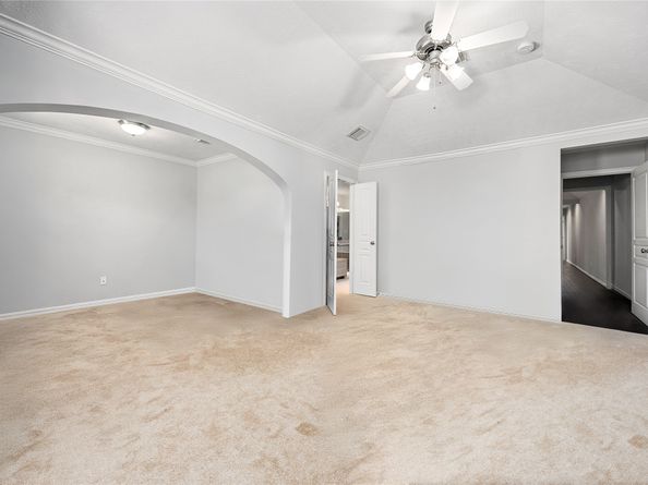 2634 Couch Street, Houston TX 77008