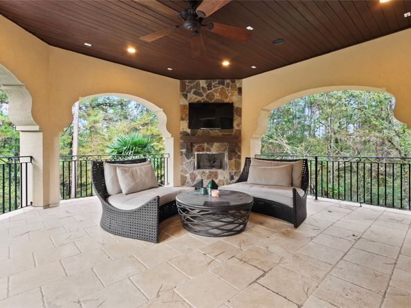 230 S Fazio Way, The Woodlands TX 77389
