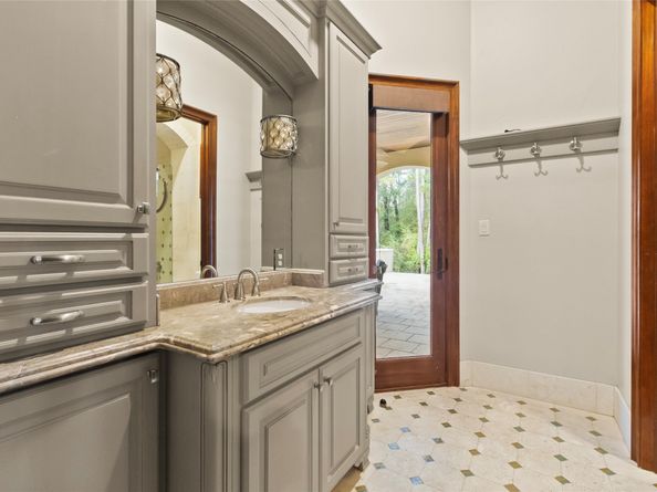 230 S Fazio Way, The Woodlands TX 77389