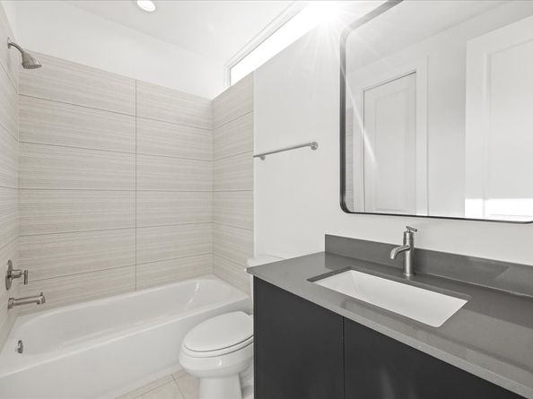 2859 Decker Place, Houston TX 77003
