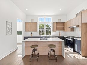 2859 Decker Place, Houston TX 77003