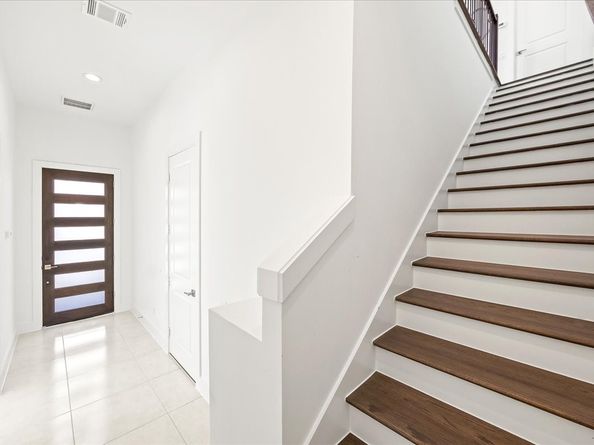 2859 Decker Place, Houston TX 77003