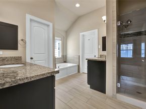 4827 Hardy Street, Houston TX 77009