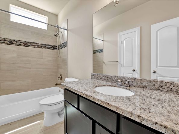 4827 Hardy Street, Houston TX 77009