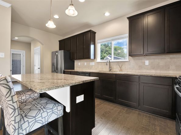 4827 Hardy Street, Houston TX 77009