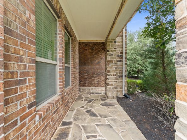 130 S Sawbridge Circle, Spring TX 77389