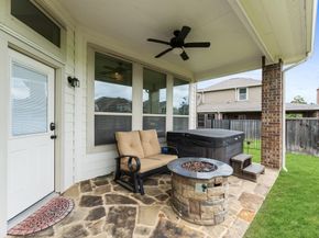 130 S Sawbridge Circle, Spring TX 77389