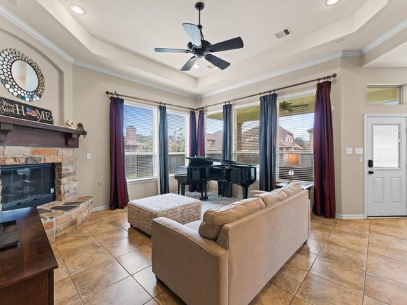 130 S Sawbridge Circle, Spring TX 77389