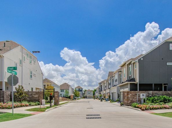 1912 Honey Mound Drive, Houston TX 77080