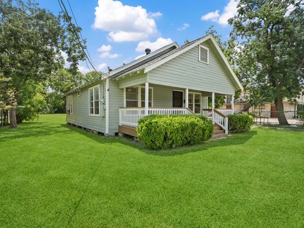 3822 Wipprecht Street, Houston TX 77026