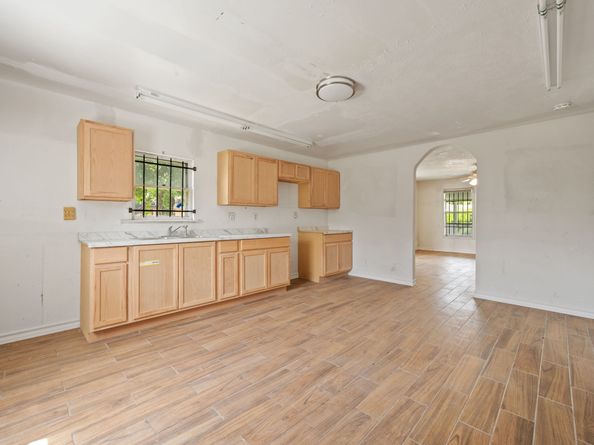 3822 Wipprecht Street, Houston TX 77026