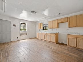 3822 Wipprecht Street, Houston TX 77026
