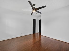 7758 Hereford Street, Houston TX 77087