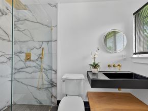 7758 Hereford Street, Houston TX 77087