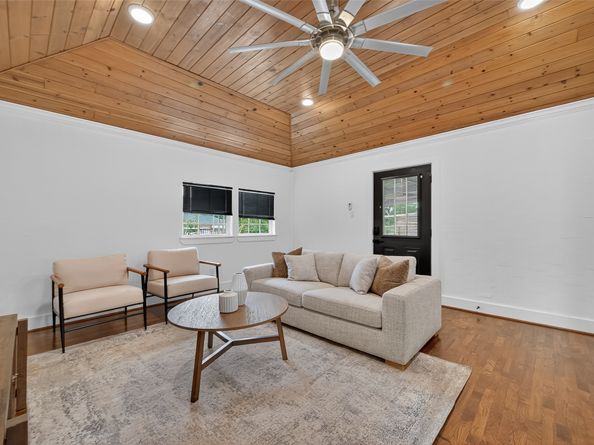 7758 Hereford Street, Houston TX 77087