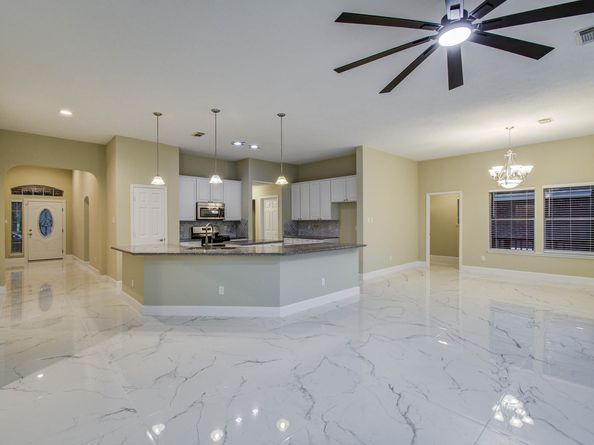 18327 Bluewater Cove Drive, Humble TX 77346