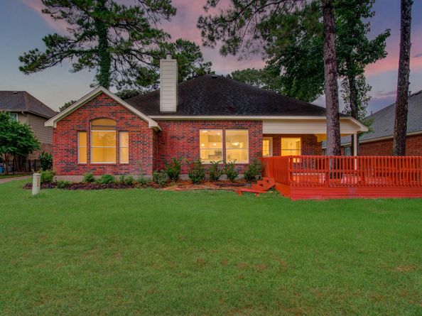 18327 Bluewater Cove Drive, Humble TX 77346