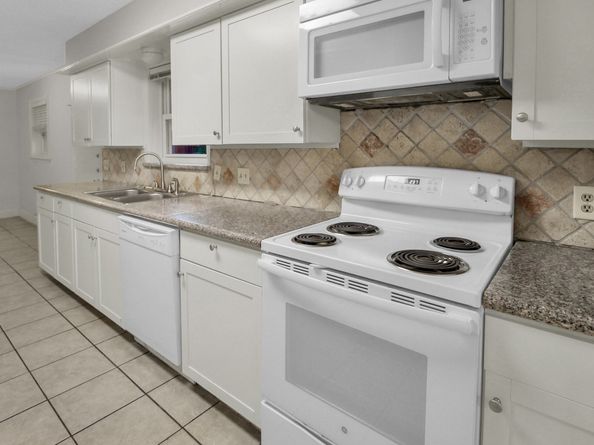 4047 Falkirk Lane, Houston TX 77025