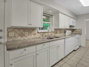 4047 Falkirk Lane, Houston TX 77025