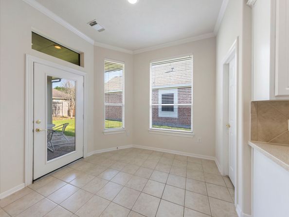 31 E Royal Mews, The Woodlands TX 77384