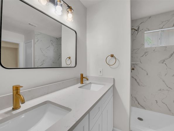 1302 Garden Path Drive, Round Rock TX 78664