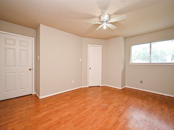 219 Rolling Plains Drive, Sugar Land TX 77479