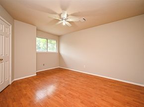 219 Rolling Plains Drive, Sugar Land TX 77479