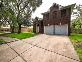 219 Rolling Plains Drive, Sugar Land TX 77479