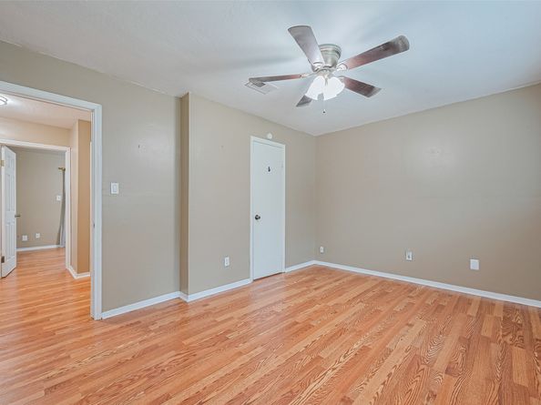 3319 Sycamore Springs Drive, Houston TX 77339
