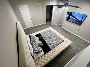 17210 Imperial Valley Drive 13, Houston TX 77060