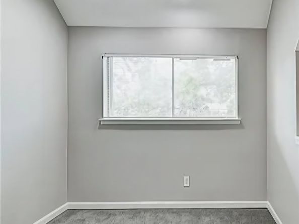 17210 Imperial Valley Drive 13, Houston TX 77060