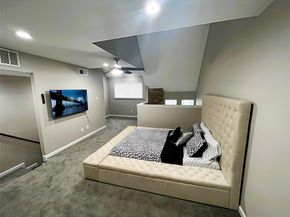 17210 Imperial Valley Drive 13, Houston TX 77060