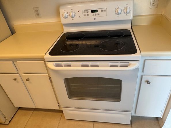 18617 Egret Bay Boulevard 307, Webster TX 77058