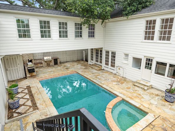 2127 Milford Street, Houston TX 77098