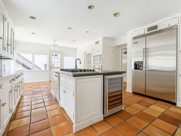 2127 Milford Street, Houston TX 77098