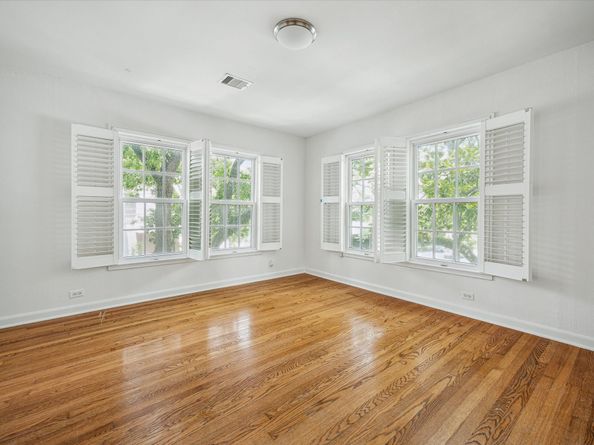 2127 Milford Street, Houston TX 77098